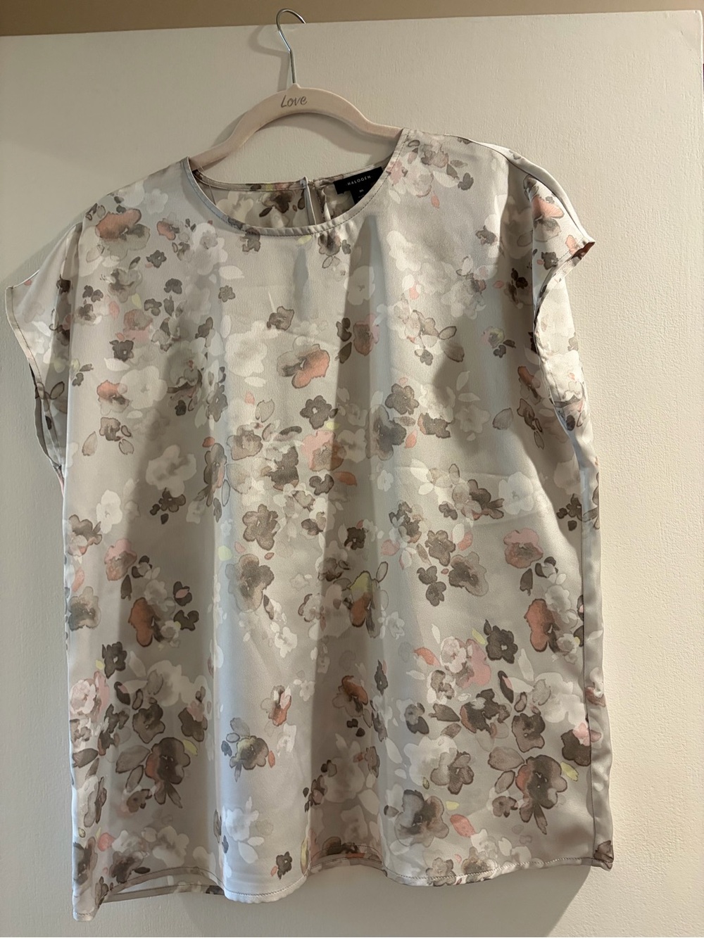 Halogen Floral Cap-Sleeve Blouse in Cream, Pink, and Gray
